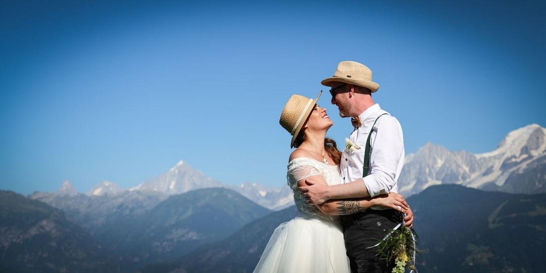 Photographe mont blanc annecy couple mariage wedding heureux soleil 1